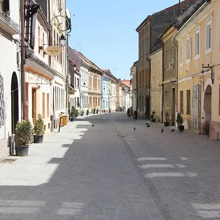 Апартаменты Simon *