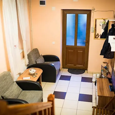 Simon Апартаменты Брашов